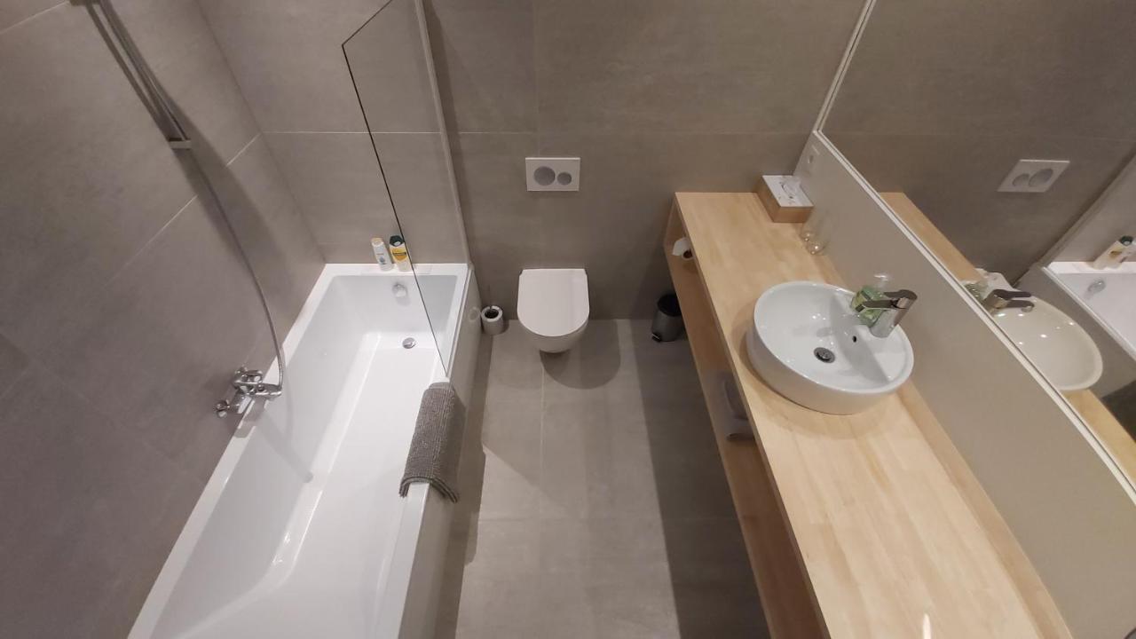 privé gastenverblijf in Brugge fietsen en garage inclusief Esterno foto